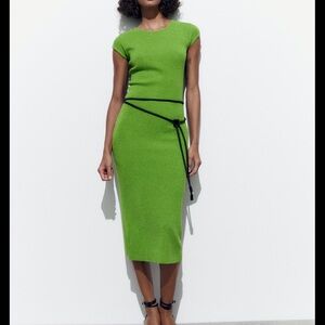Zara Green Sheath Midi Dress Short Sleeve Crew Neck Textured